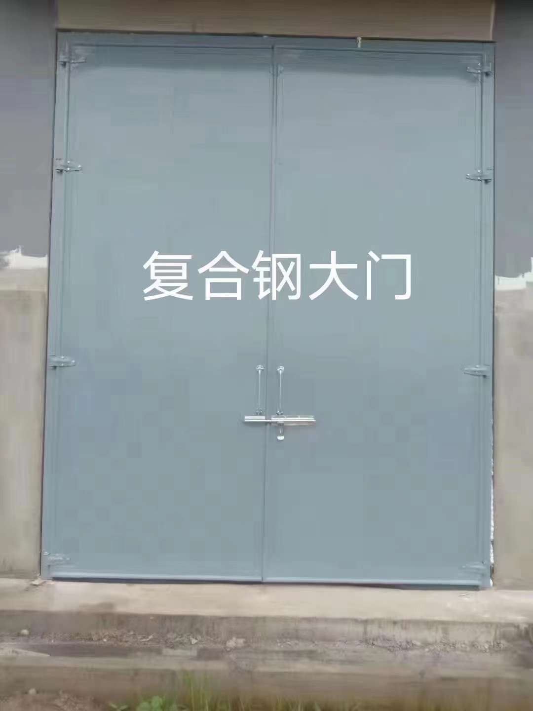 ׃T